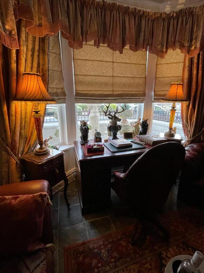 Bed and Breakfast Olivia House à Porthcawl Extérieur photo