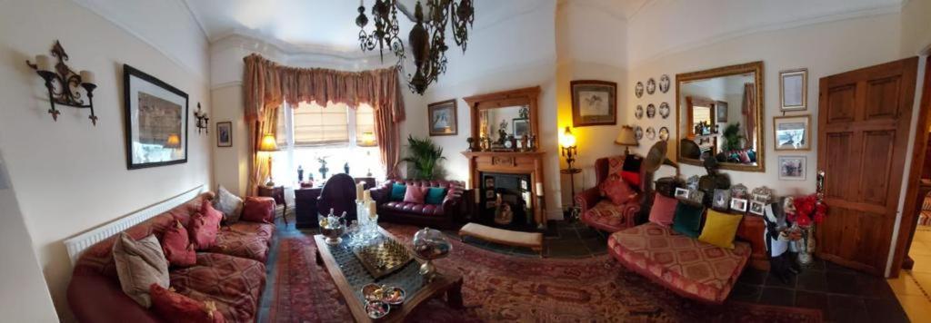 Bed and Breakfast Olivia House à Porthcawl Extérieur photo