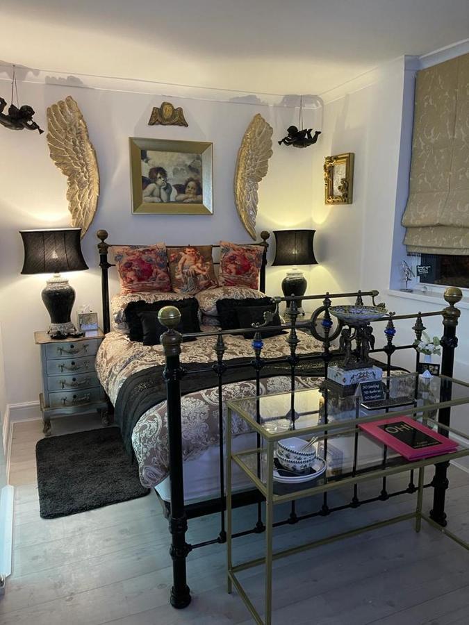 Bed and Breakfast Olivia House à Porthcawl Extérieur photo